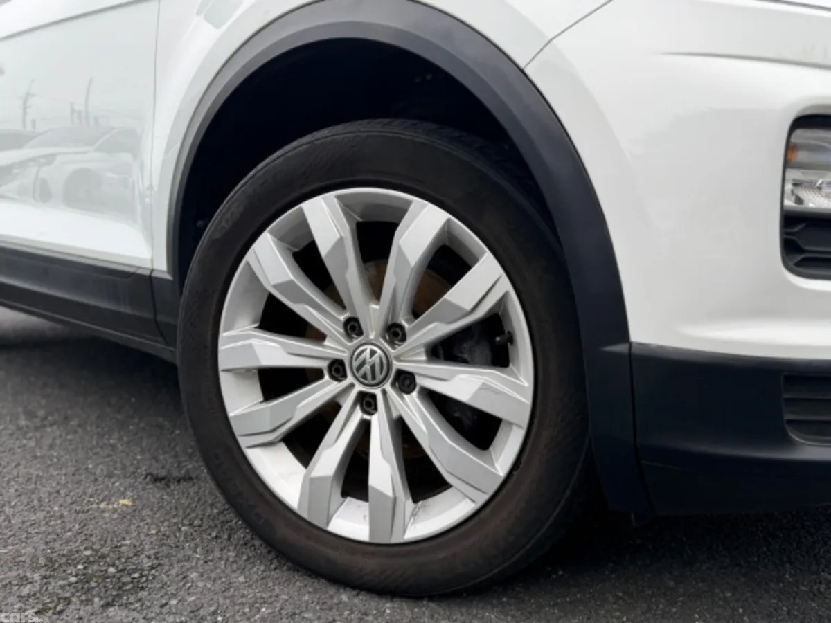 Volkswagen T-Roc Hatchback, Petrol, 2020, White
