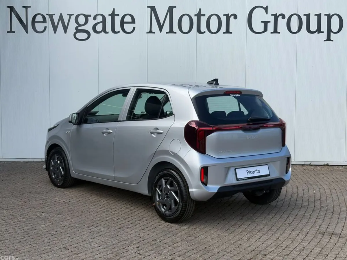 Kia Picanto Hatchback, Petrol, 2026, Silver