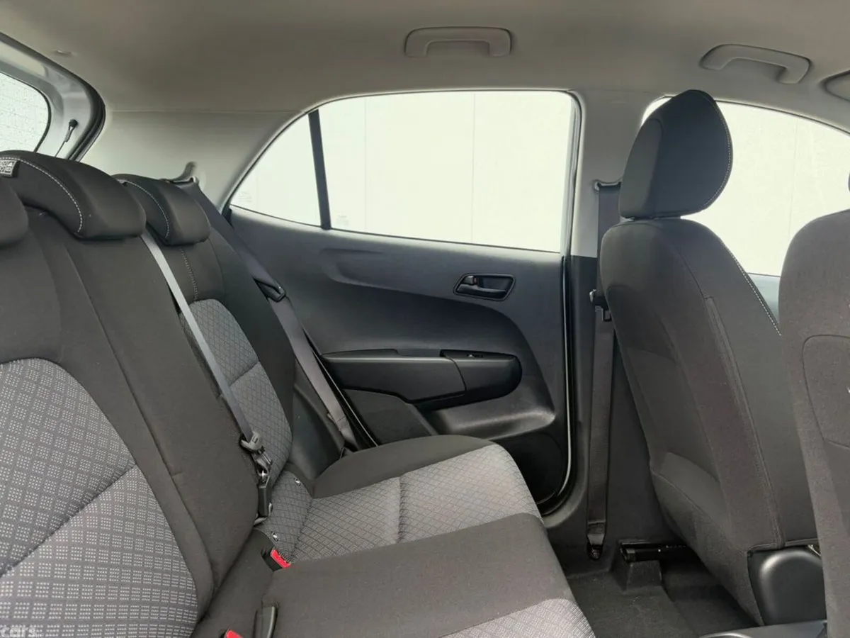 Kia Picanto Hatchback, Petrol, 2026, Silver