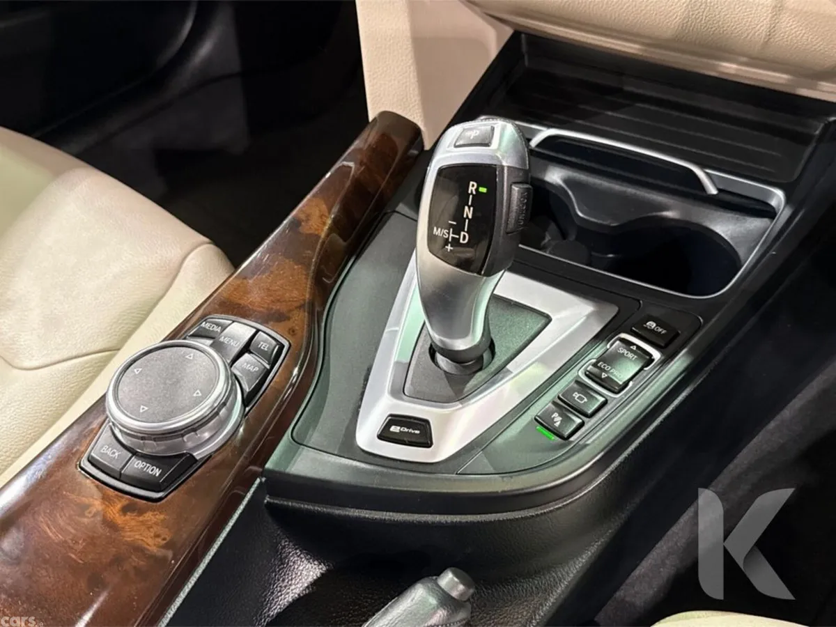 BMW 3-Series Saloon, Petrol Plug-in Hybrid, 2016, Black