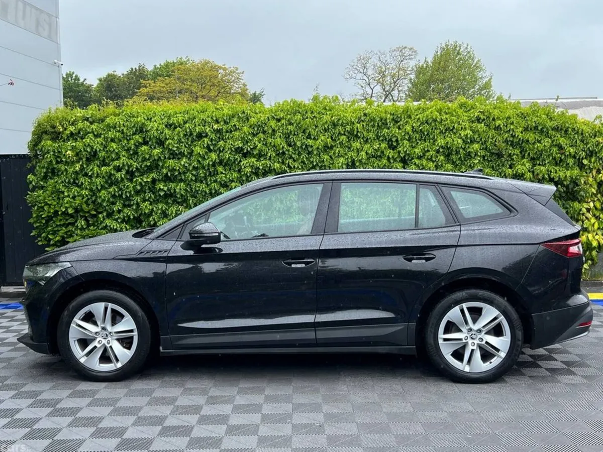 Skoda Enyaq SUV, Electric, 2022, Black