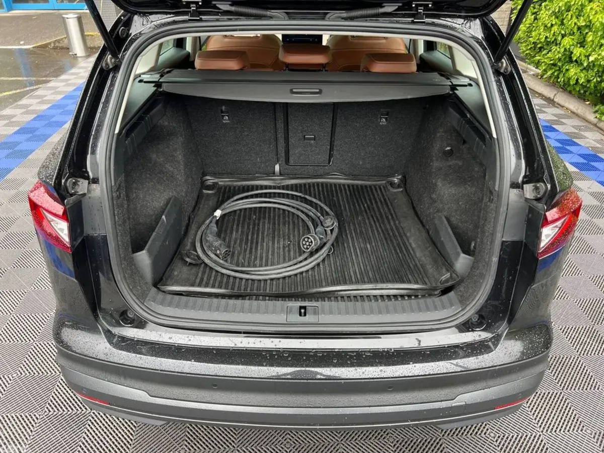 Skoda Enyaq SUV, Electric, 2022, Black