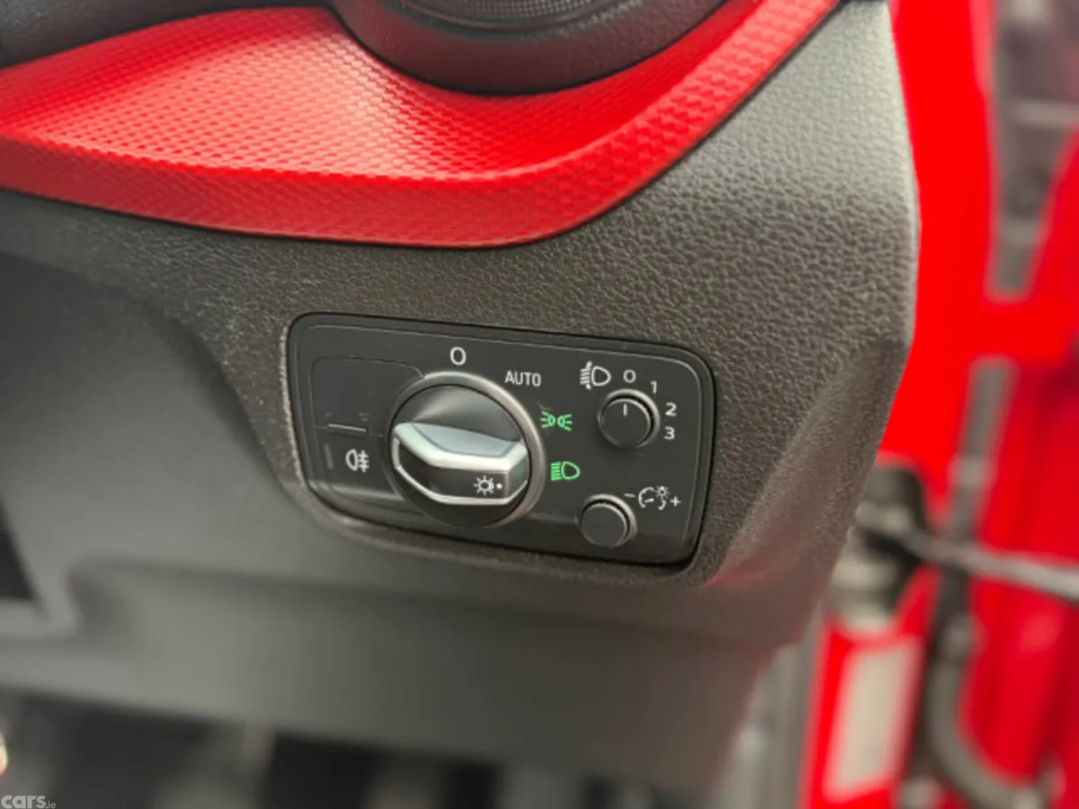 Audi Q2 Estate, Petrol, 2019, Red