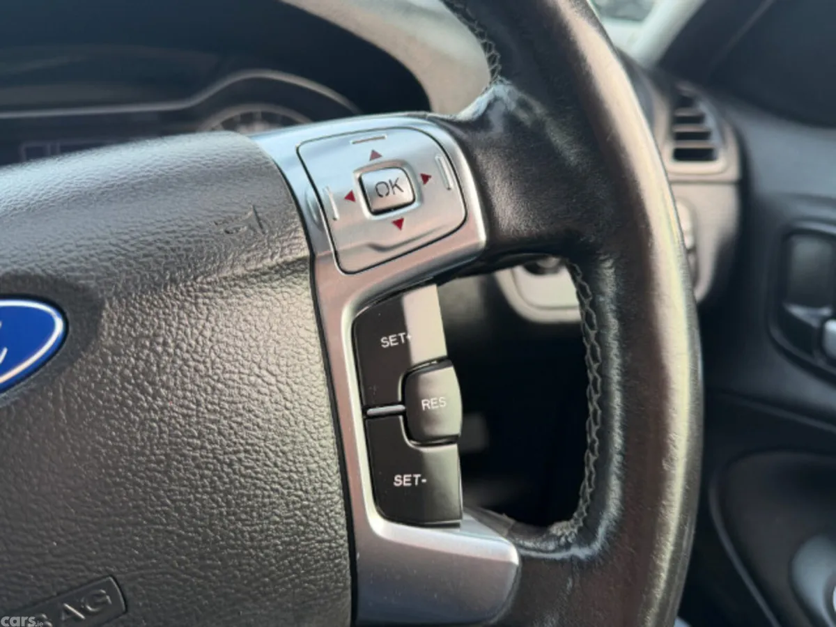 Ford S-Max MPV, Diesel, 2015, Silver