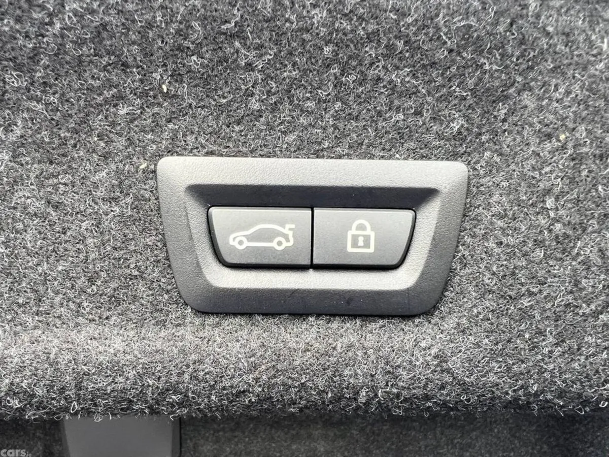 BMW 3-Series Saloon, Petrol Plug-in Hybrid, 2021, Blue