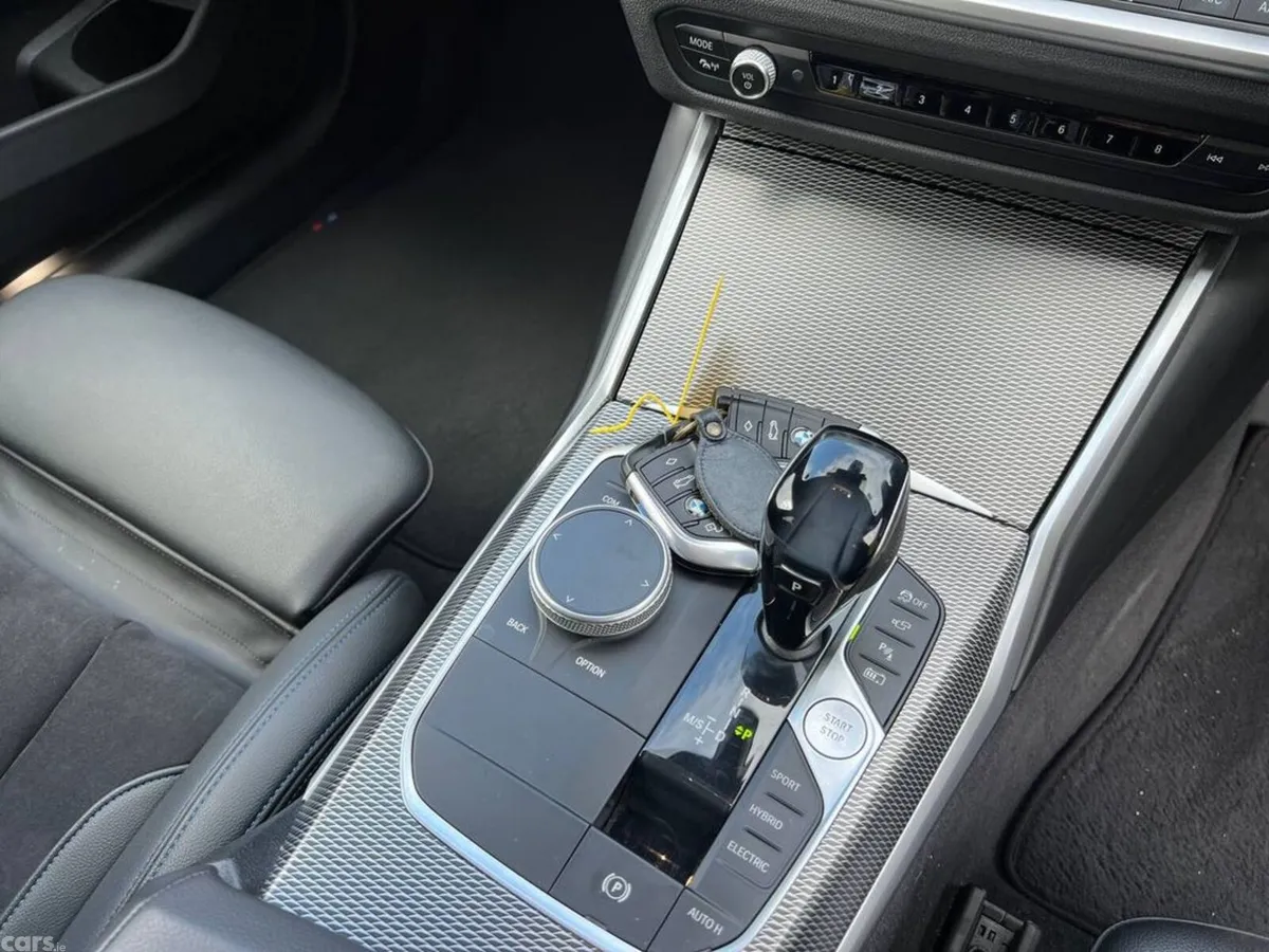 BMW 3-Series Saloon, Petrol Plug-in Hybrid, 2021, Blue
