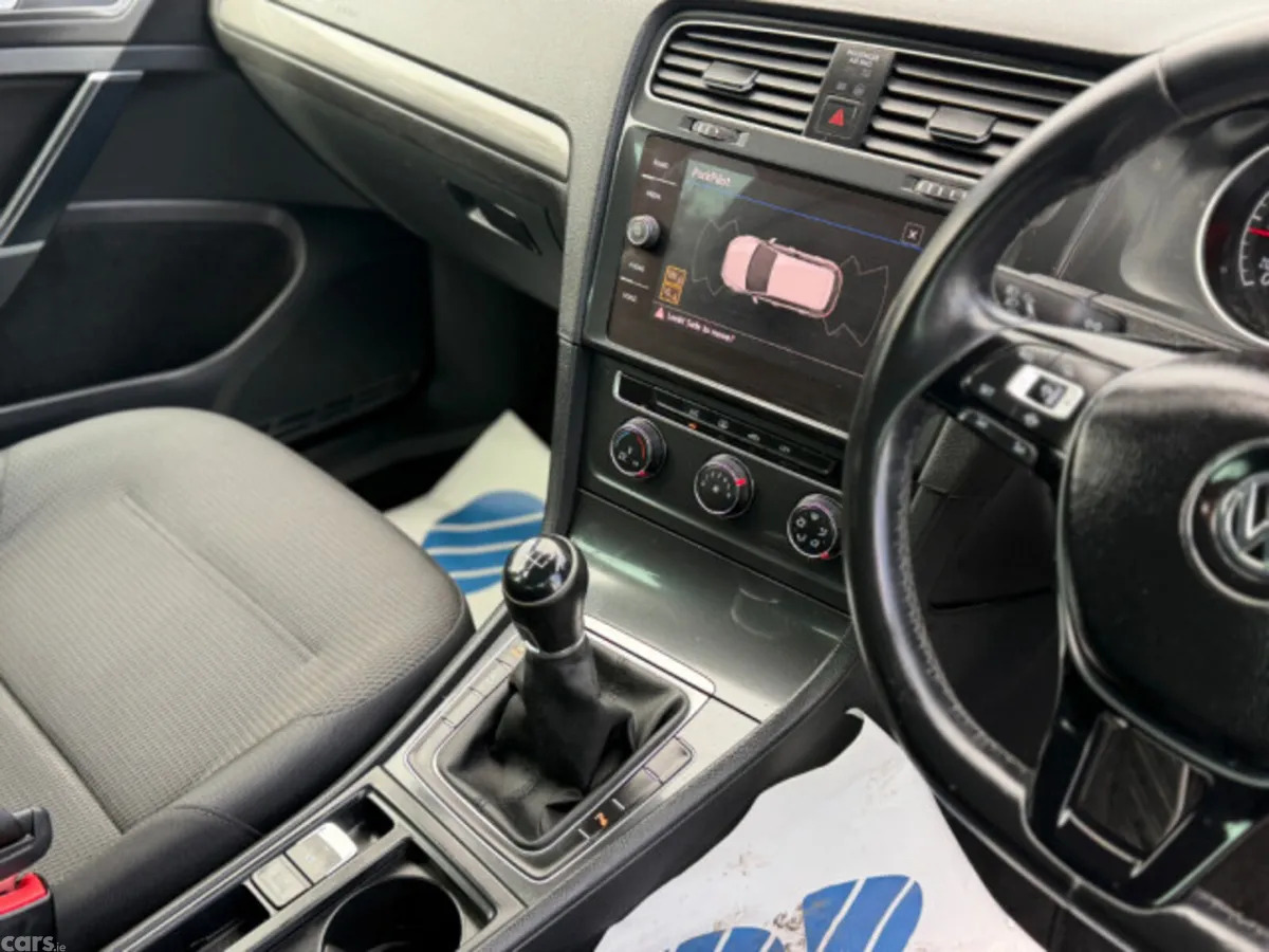 Volkswagen Golf Hatchback, Diesel, 2019, White