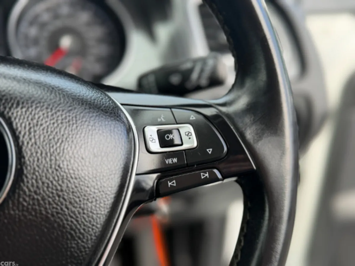 Volkswagen Golf Hatchback, Diesel, 2019, White