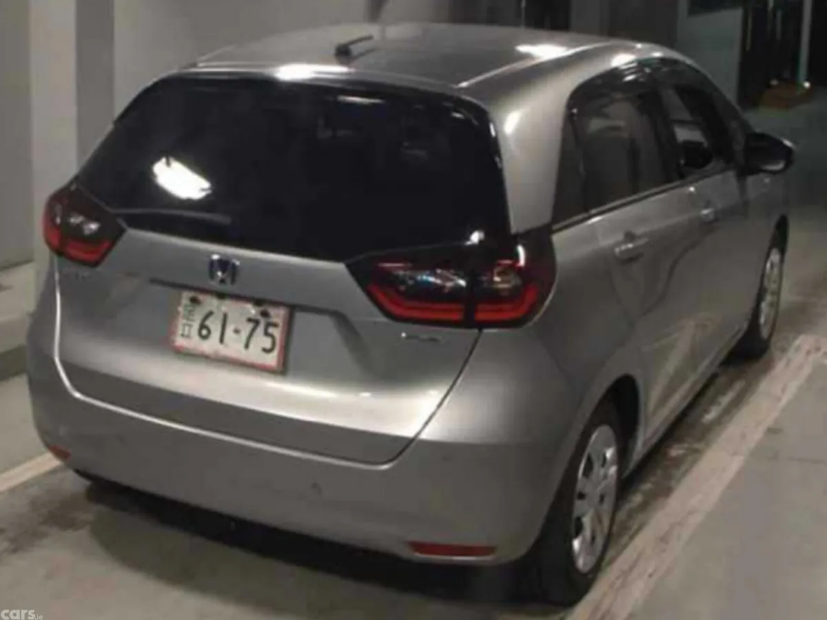 Honda Fit Hatchback, Petrol Hybrid, 2021, Silver
