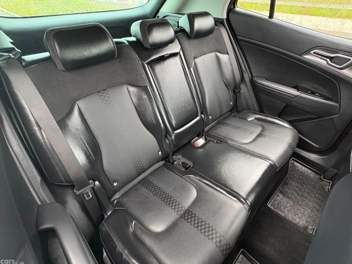 Kia Sportage SUV, Diesel, 2024, Red
