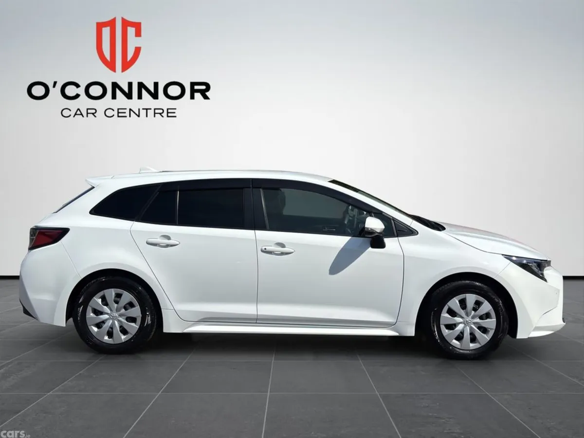 Toyota Corolla Estate, Petrol Hybrid, 2023, White