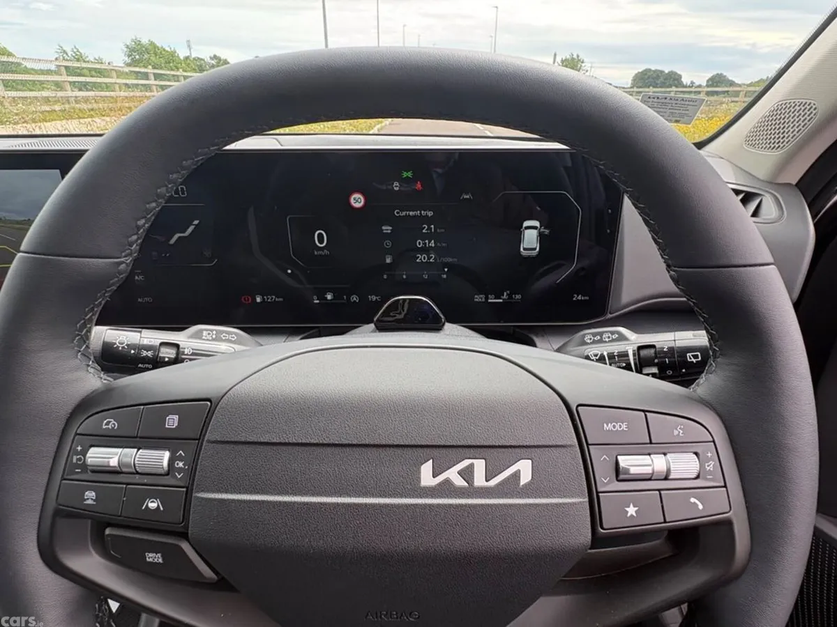 Kia K4 Hatchback, Petrol, 2027, 