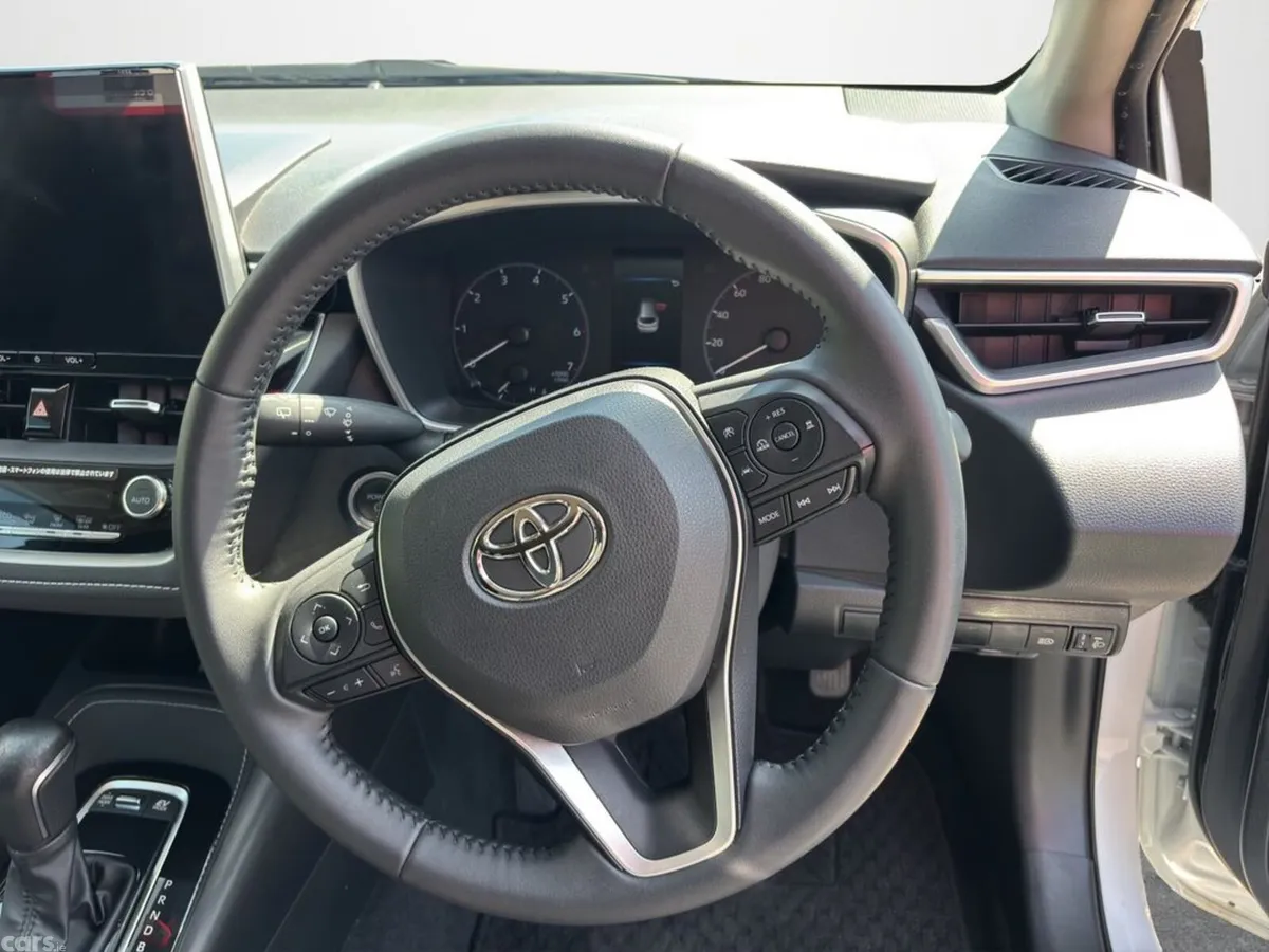 Toyota Corolla Estate, Petrol Hybrid, 2023, White