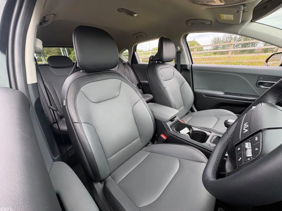 Kia K4 Hatchback, Petrol, 2027, 