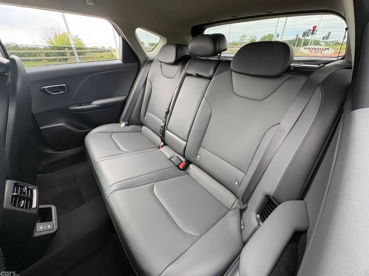 Kia K4 Hatchback, Petrol, 2027, 