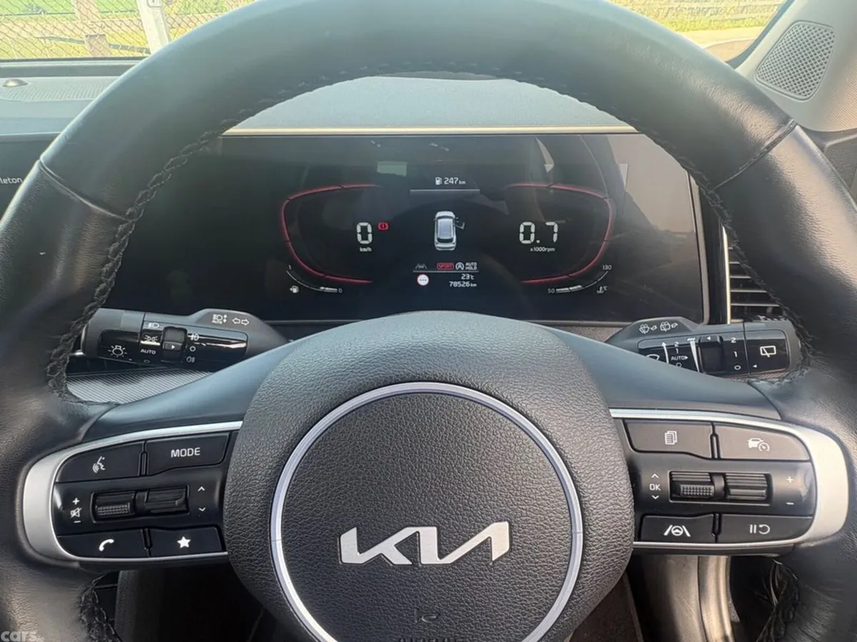 Kia Sportage SUV, Diesel Hybrid, 2023, Black