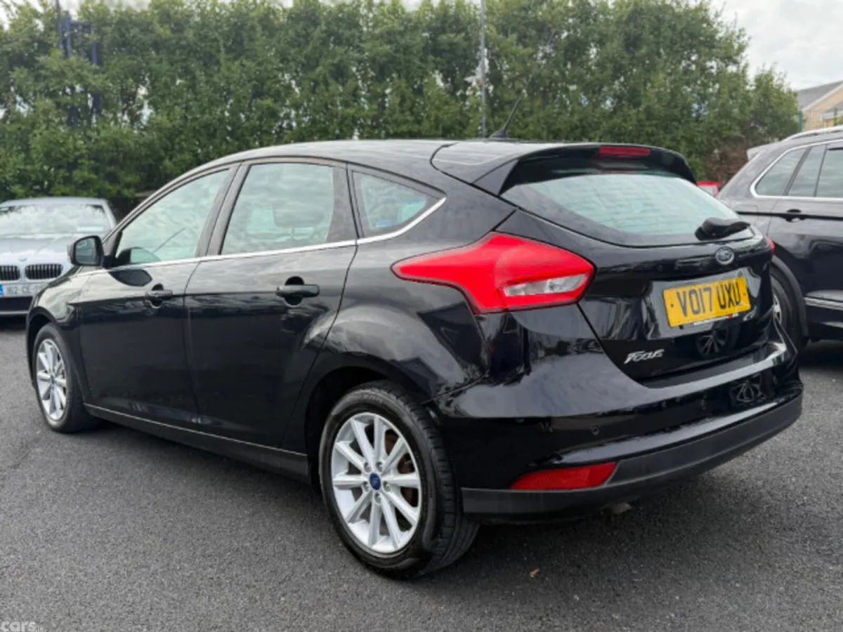 Ford Focus Hatchback, Diesel, 2017, Black