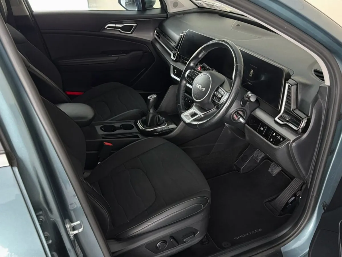 Kia Sportage SUV, Diesel, 2022, Grey