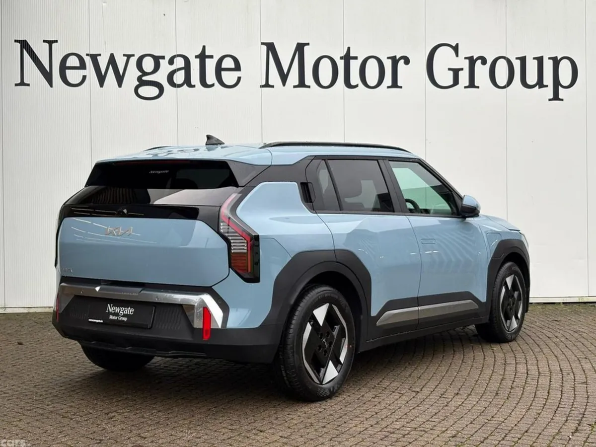 Kia EV3 Hatchback, Electric, 2027, Blue