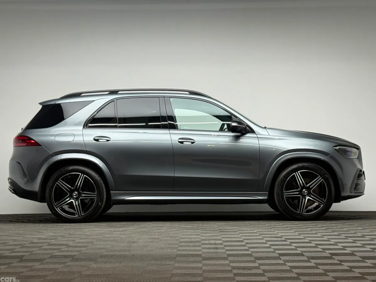 Mercedes-Benz GLE SUV, Petrol Plug-in Hybrid, 2024, Grey