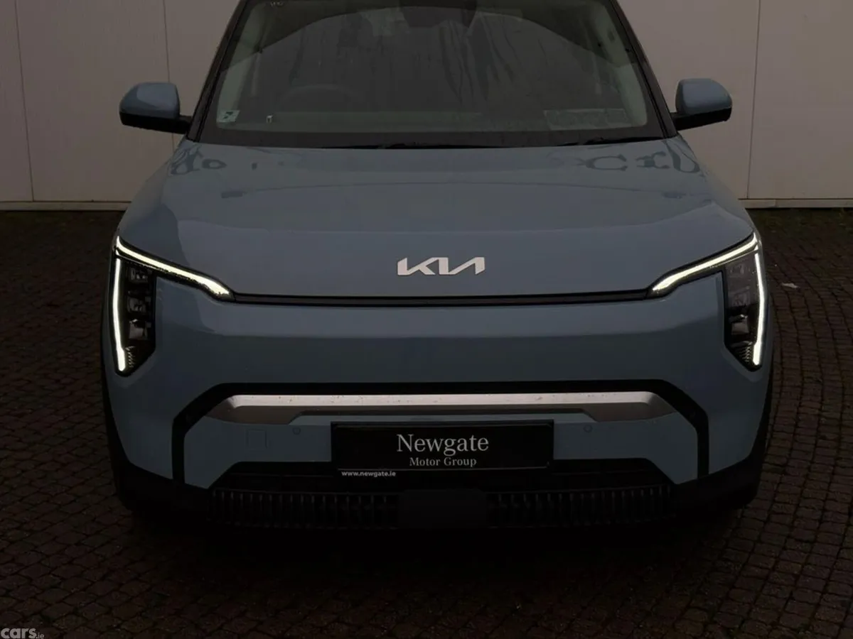 Kia EV3 Hatchback, Electric, 2027, Blue