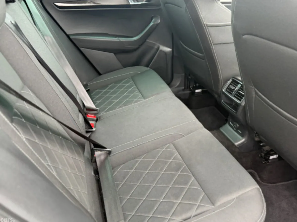 Skoda Karoq Estate, Diesel, 2019, Grey