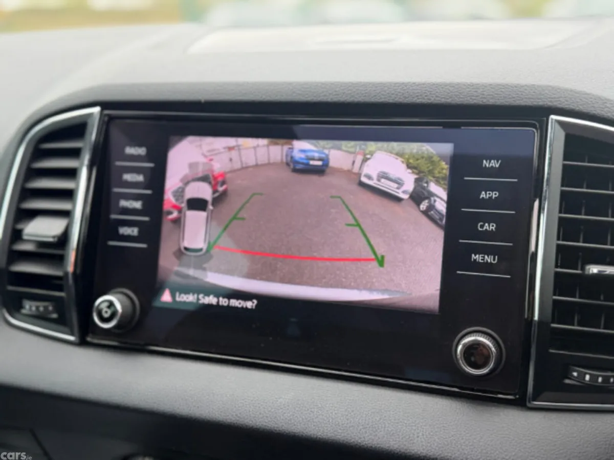 Skoda Karoq Estate, Diesel, 2019, Grey