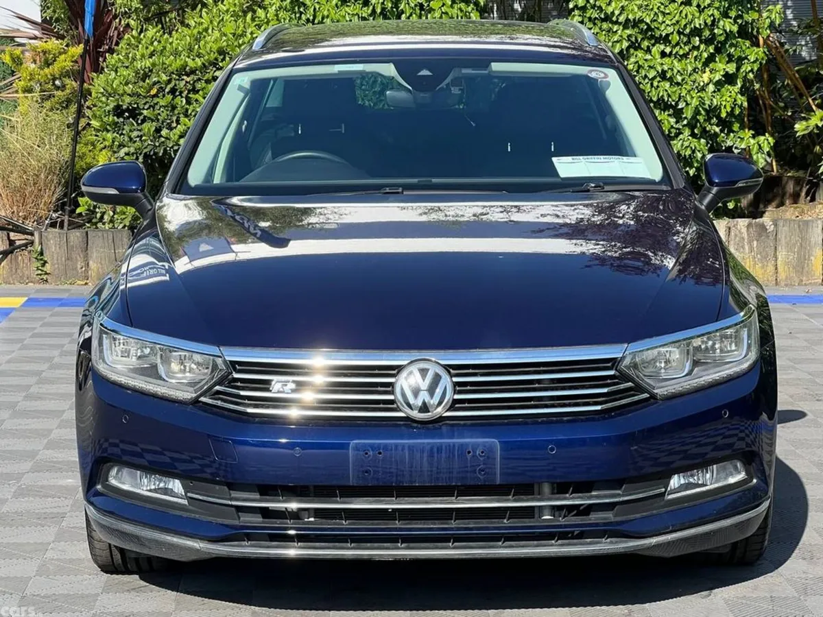 Volkswagen Passat Estate, Diesel, 2018, Blue