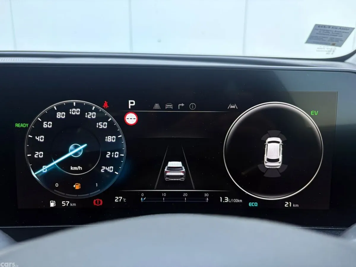 Kia Sportage SUV, Petrol Plug-in Hybrid, 2027, White