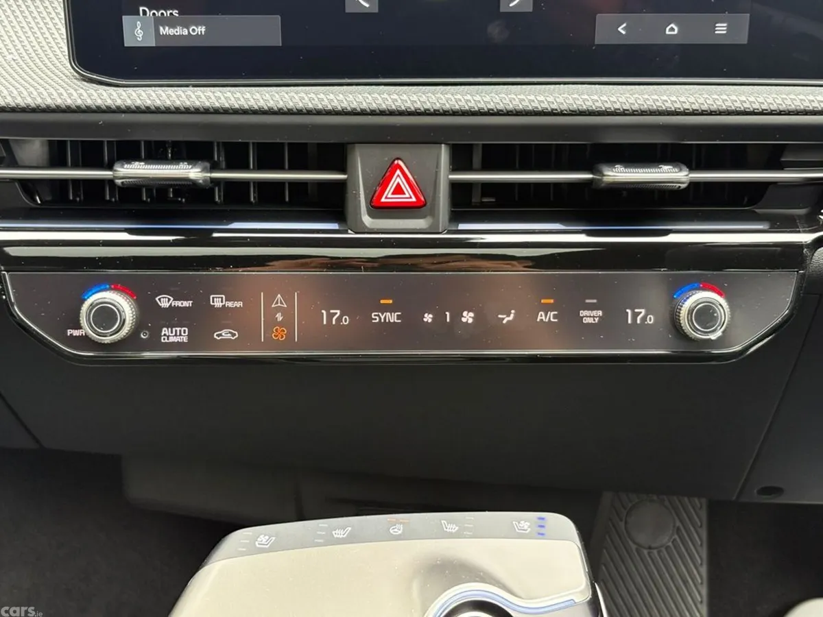 Kia EV6 Hatchback, Electric, 2027, Black