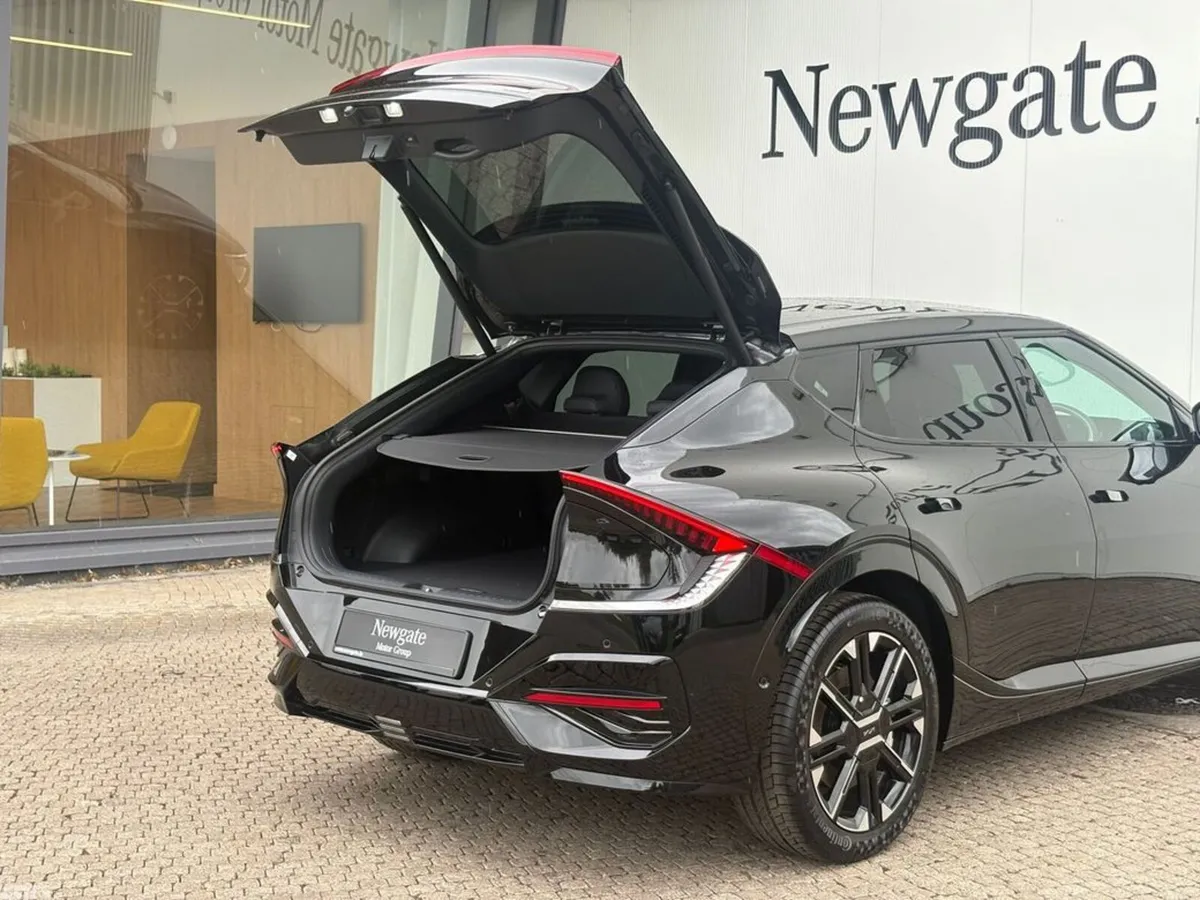 Kia EV6 Hatchback, Electric, 2027, Black