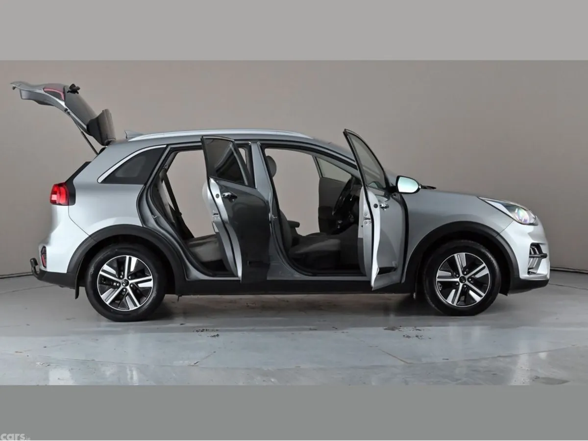 Kia Niro Hatchback, Petrol Plug-in Hybrid, 2021, Grey