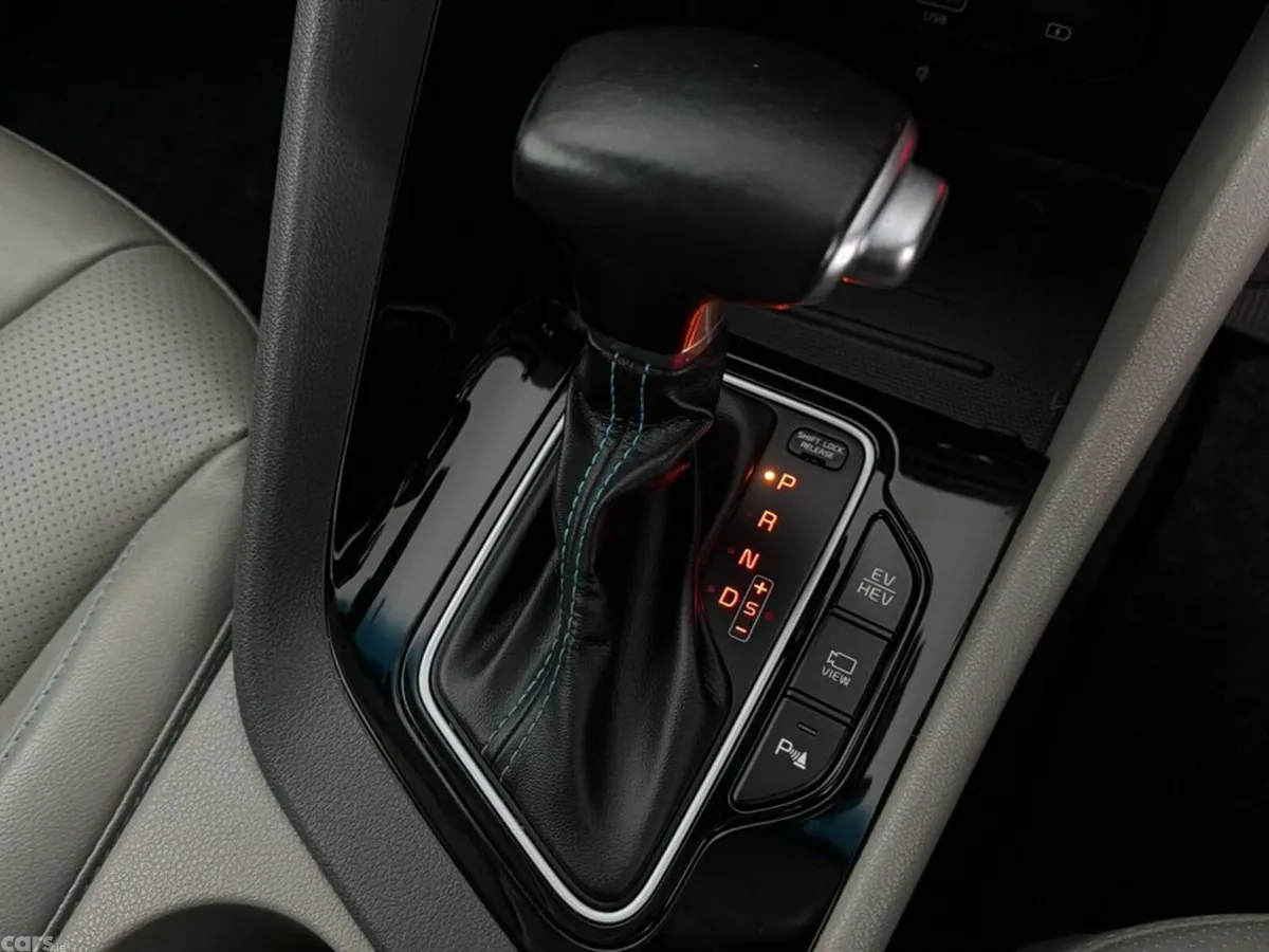 Kia Niro Hatchback, Petrol Plug-in Hybrid, 2021, Grey