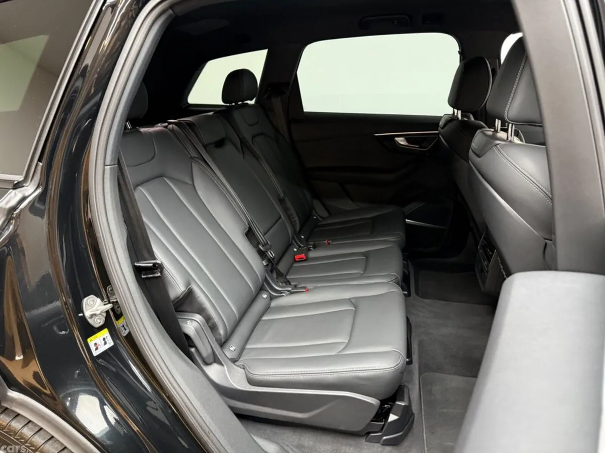 Audi Q7 SUV, Petrol Plug-in Hybrid, 2026, Black