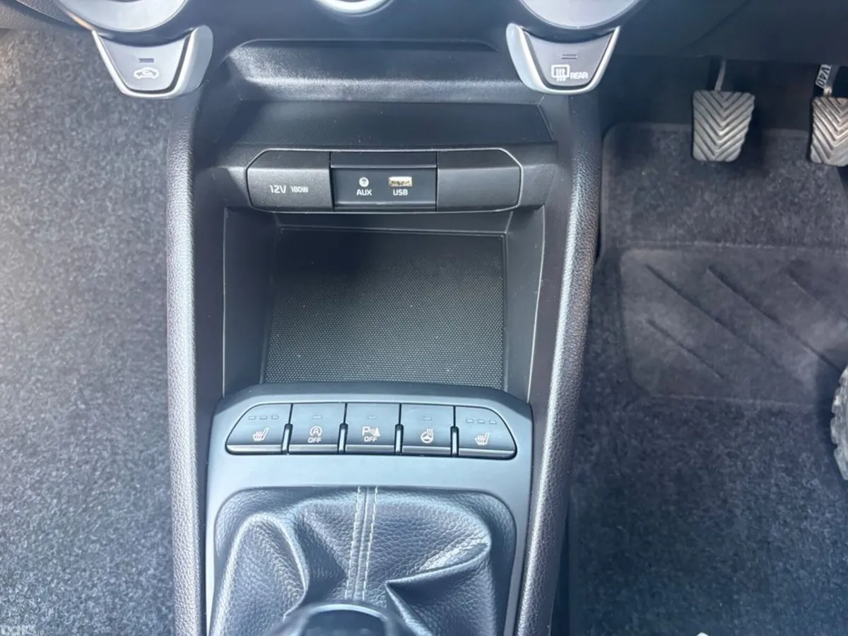 Kia Stonic Hatchback, Petrol, 2020, Black