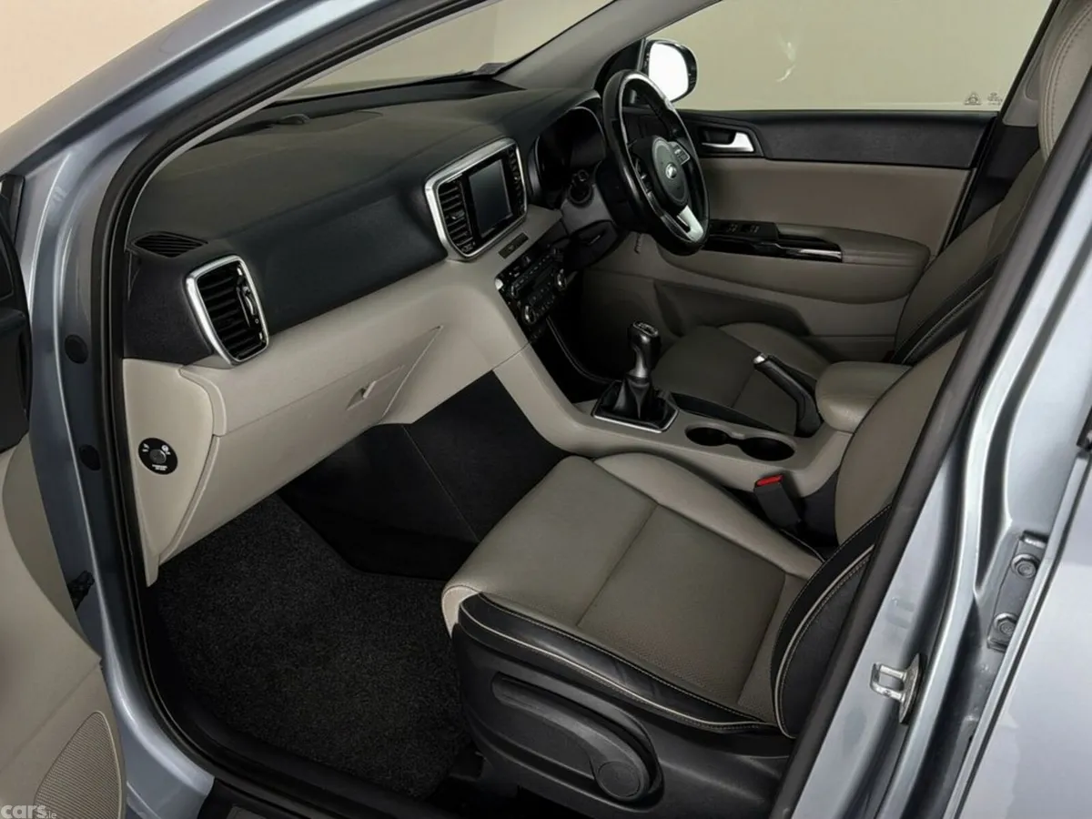 Kia Sportage SUV, Diesel, 2020, Grey