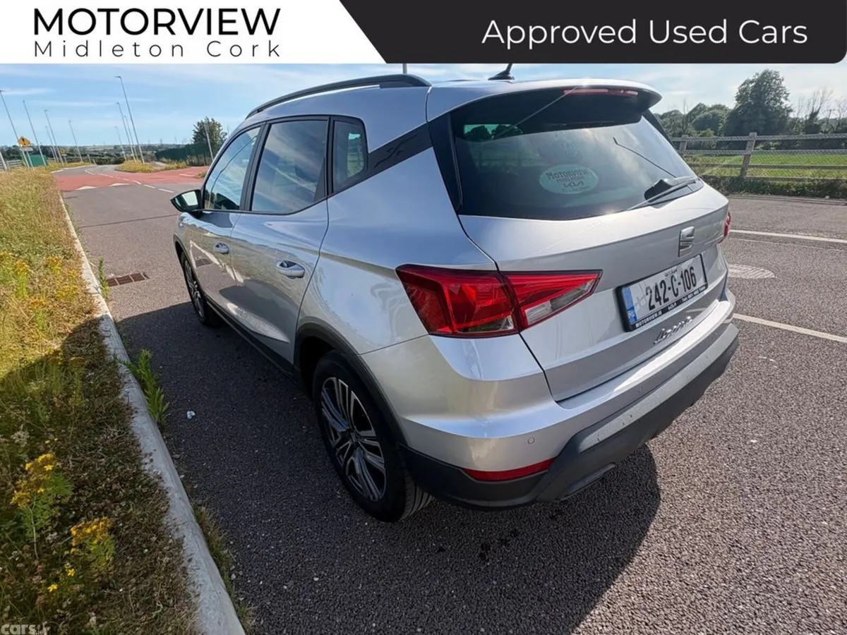 SEAT Arona Hatchback, Petrol, 2024, Grey