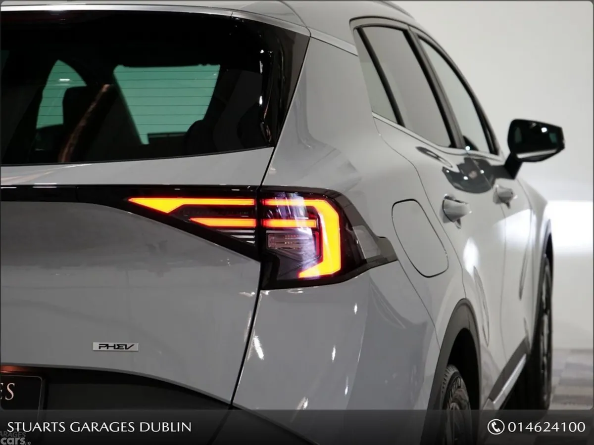 Kia Sportage SUV, Petrol Plug-in Hybrid, 2026, Grey