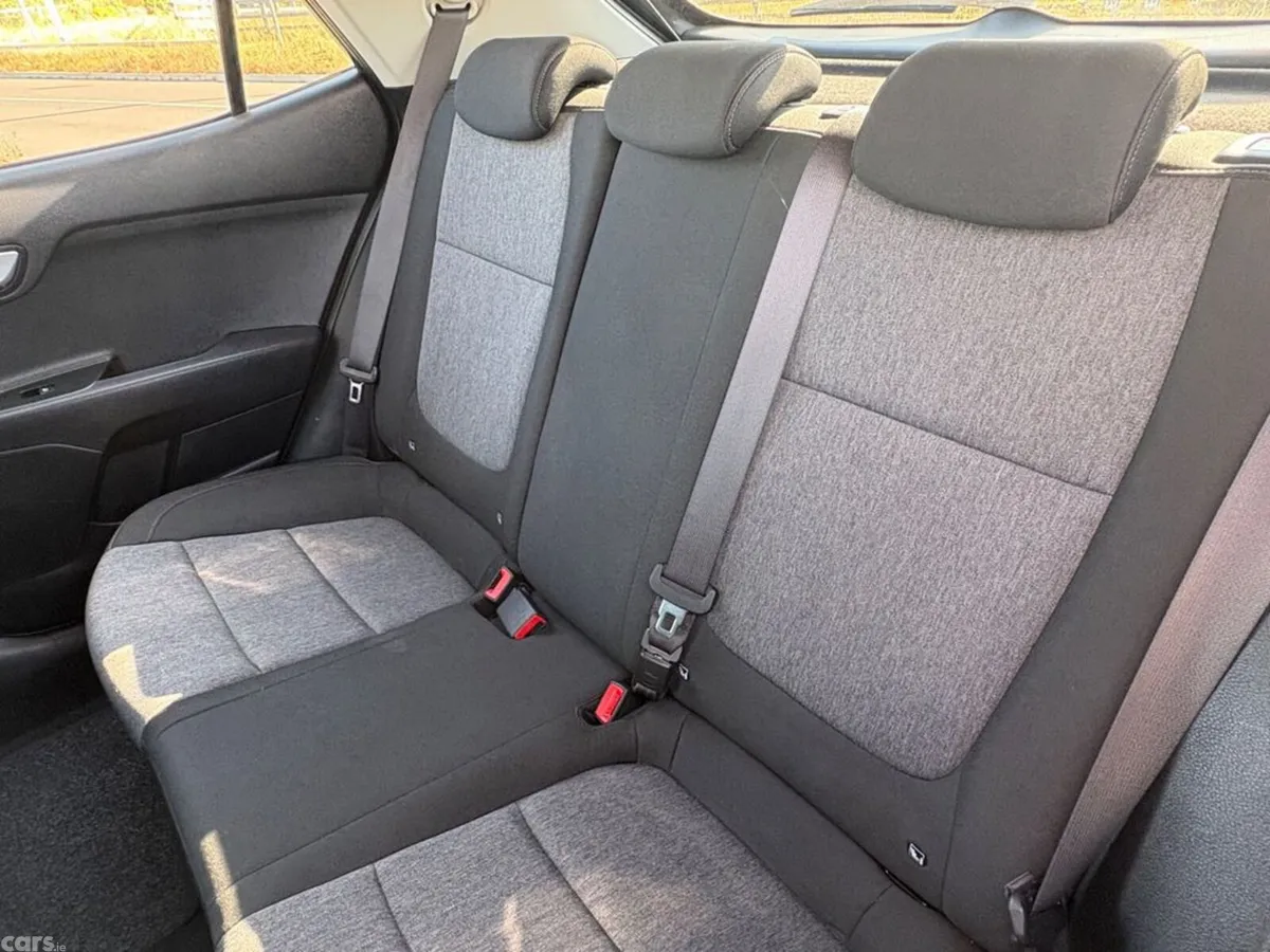 Kia Stonic Hatchback, Petrol, 2020, Black