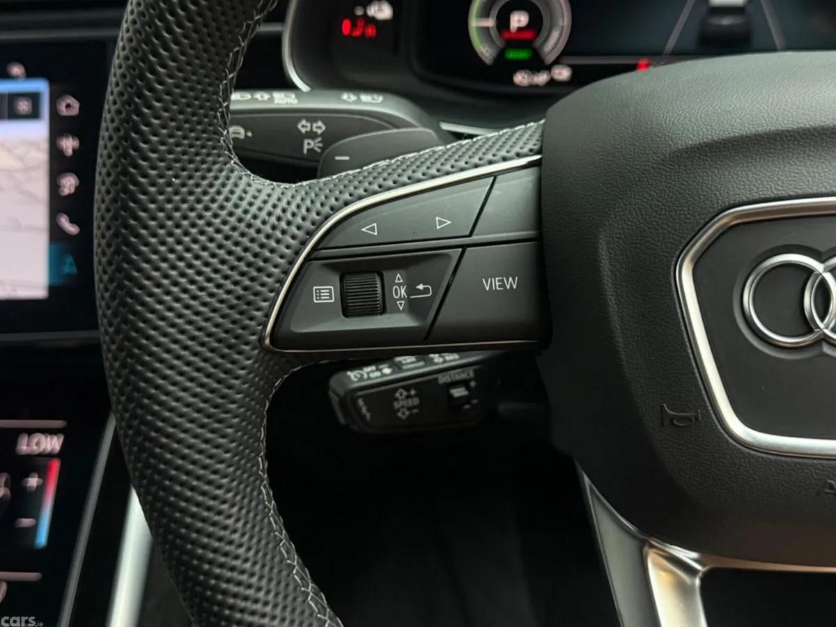 Audi Q7 SUV, Petrol Plug-in Hybrid, 2026, Black