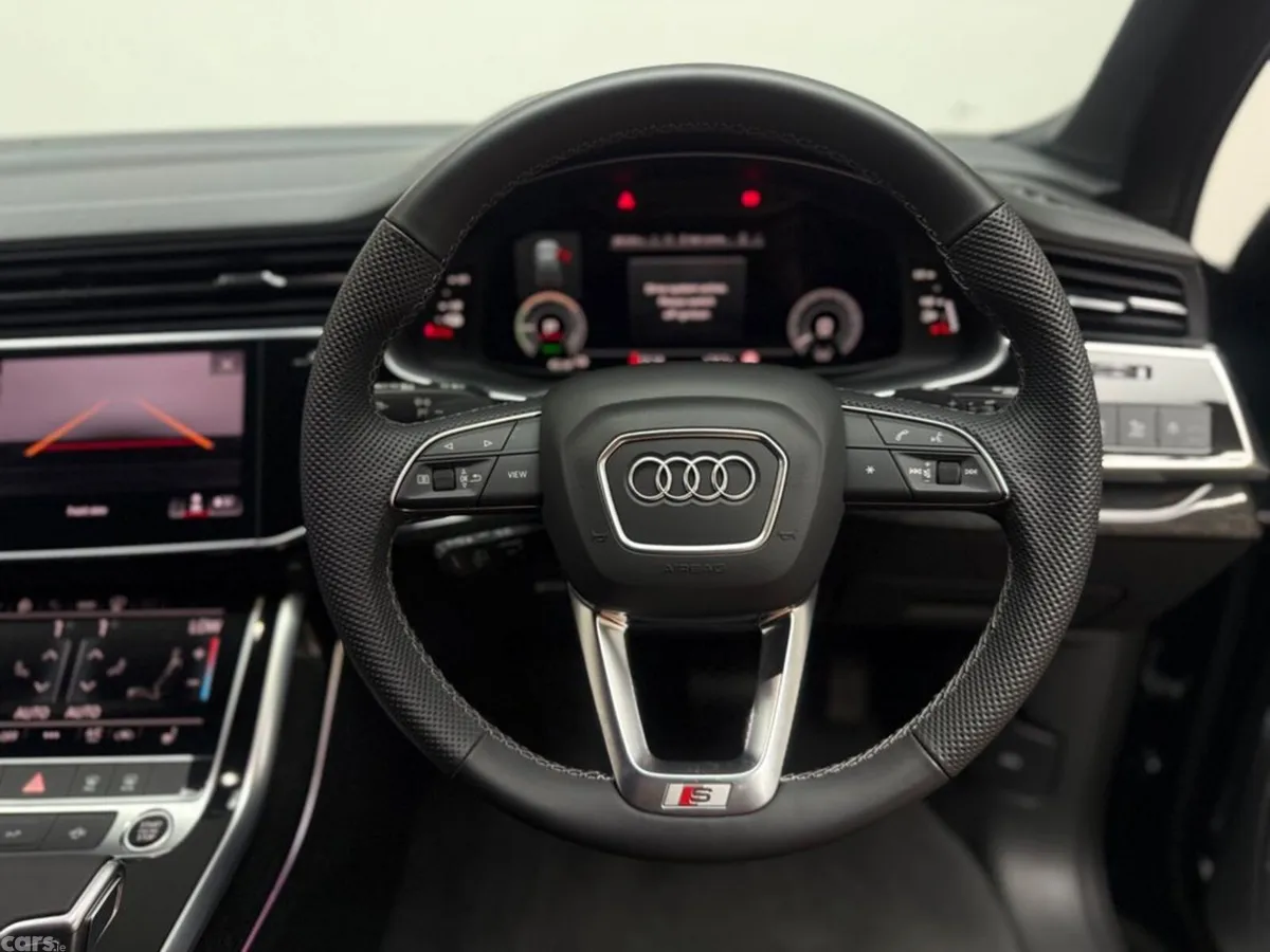 Audi Q7 SUV, Petrol Plug-in Hybrid, 2026, Black