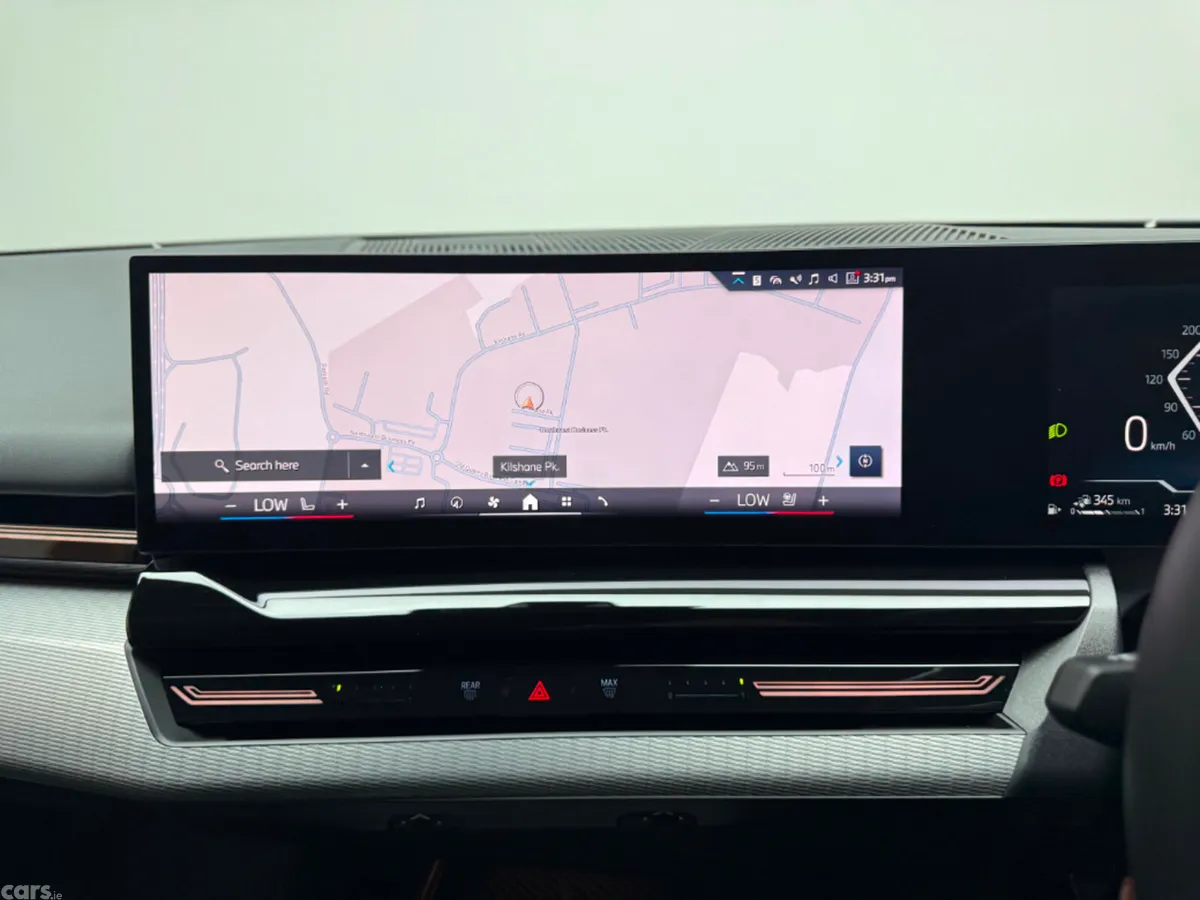 BMW 5-Series Estate, Petrol Plug-in Hybrid, 2025, Green