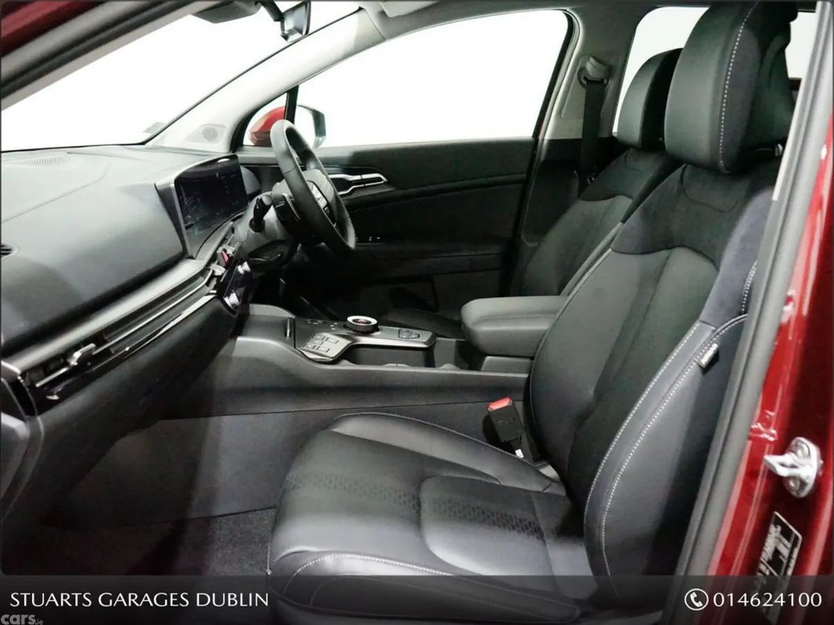 Kia Sportage SUV, Petrol Plug-in Hybrid, 2027, Red