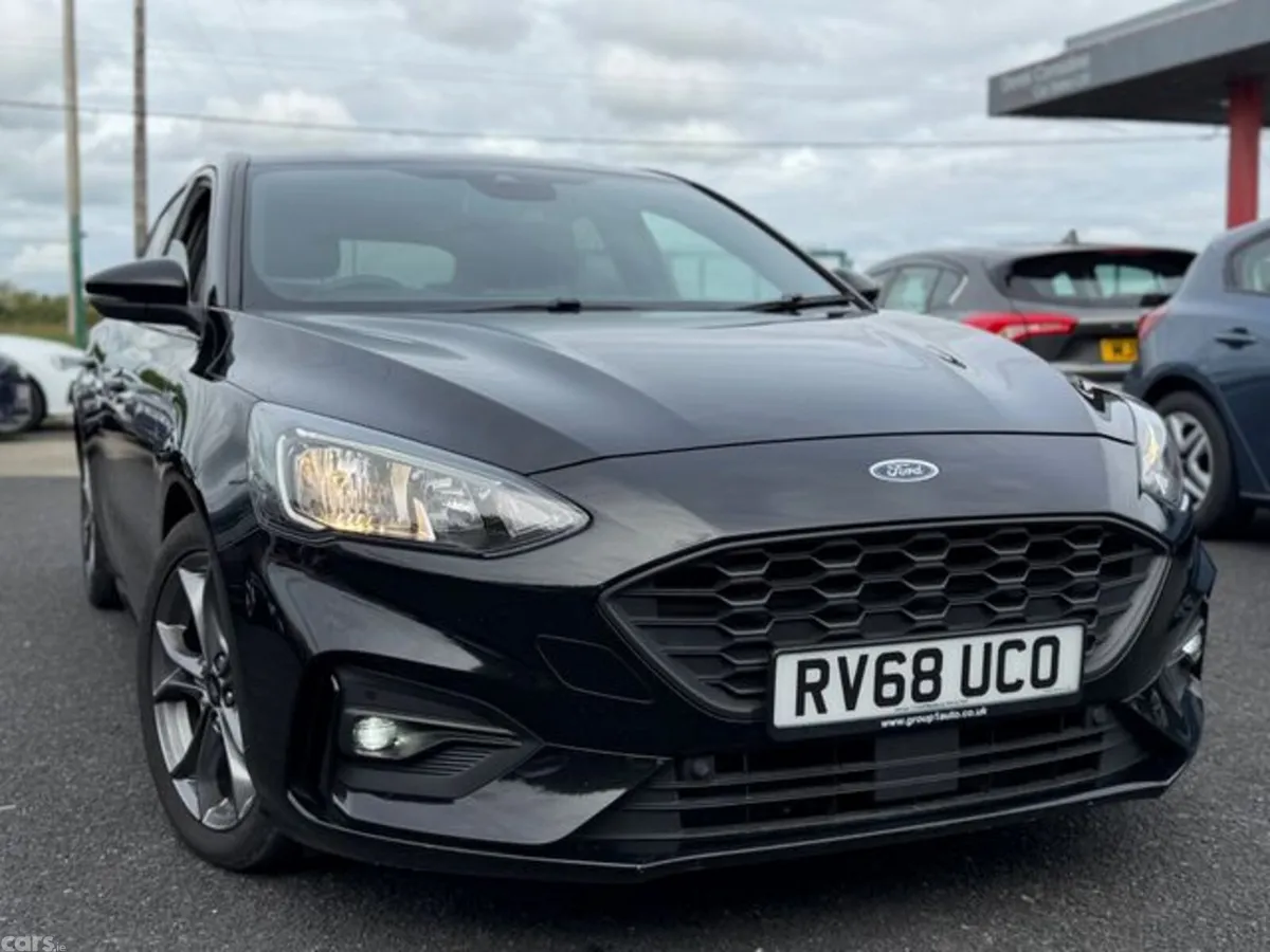Ford Focus Hatchback, Diesel, 2018, Black