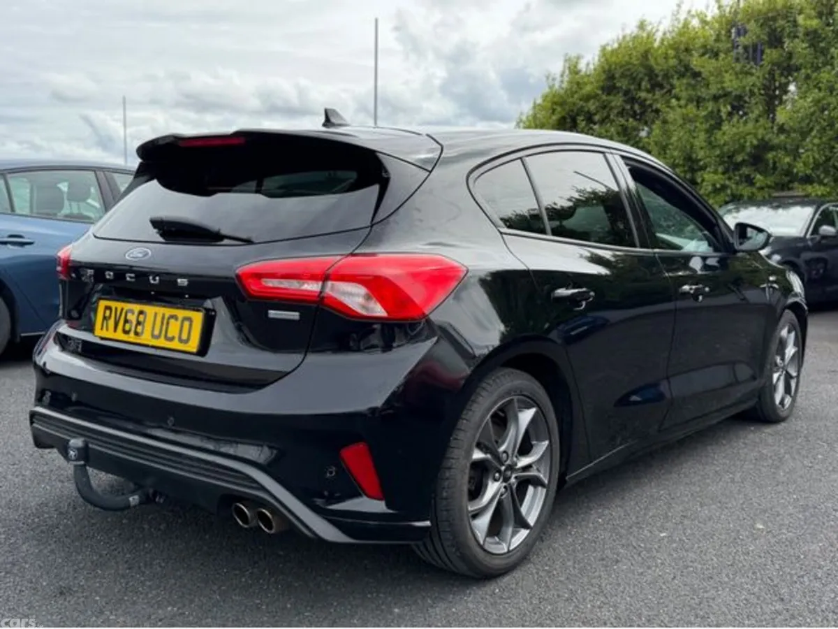 Ford Focus Hatchback, Diesel, 2018, Black