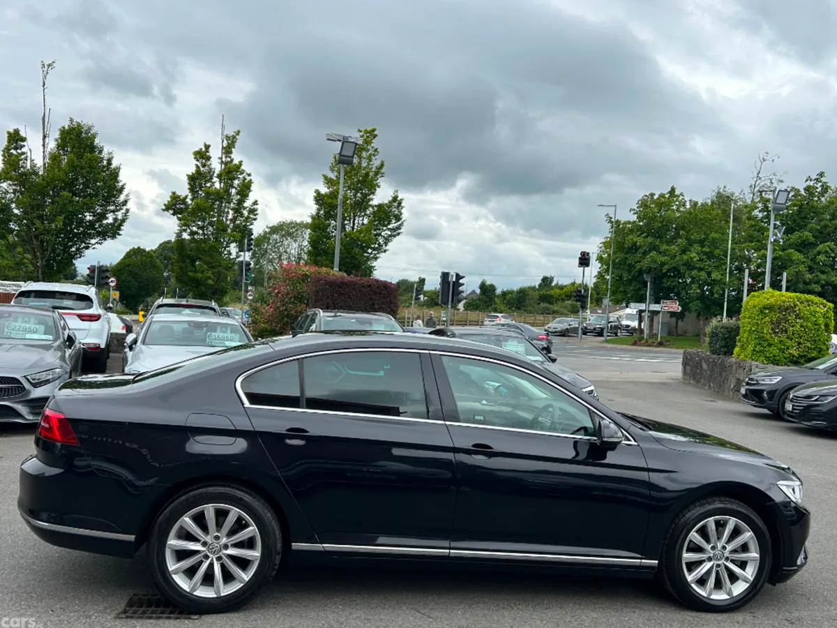 Volkswagen Passat Saloon, Diesel, 2018, Black