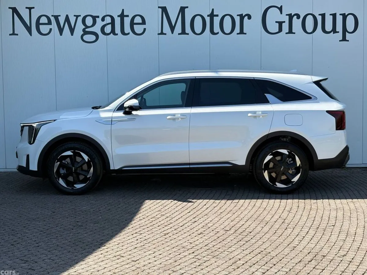 Kia Sorento SUV, Diesel, 2027, White