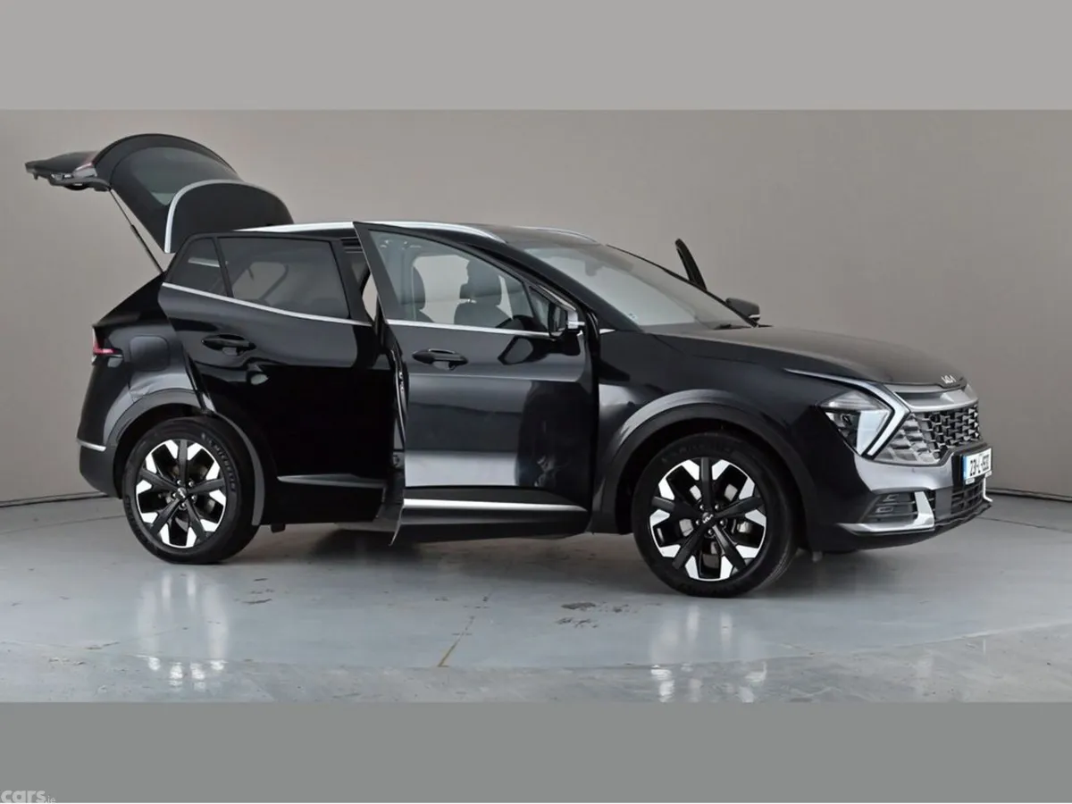 Kia Sportage SUV, Petrol Plug-in Hybrid, 2023, Black