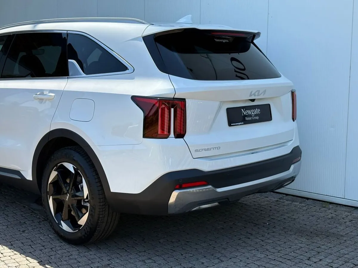 Kia Sorento SUV, Diesel, 2027, White