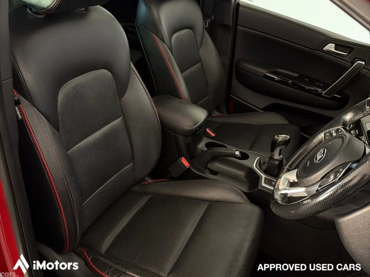 Kia Sportage SUV, Diesel, 2020, Red